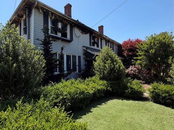 85 Falls Road , Badin, NC 28009