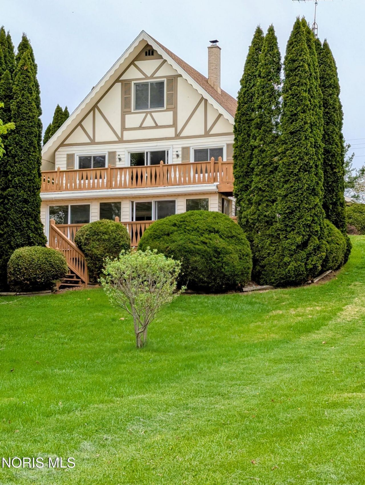 424 Seneca Drive, Montpelier, OH 43543 Main Photo