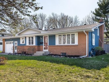 5409 Rhode Island Avenue N, New Hope, MN 55428