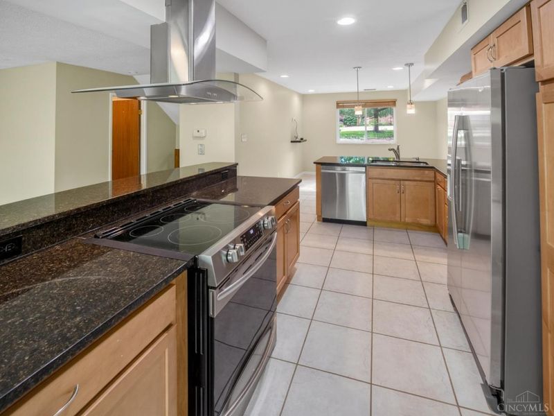 5265 Eaglesnest Drive, Cincinnati, OH 45248 Photo 11