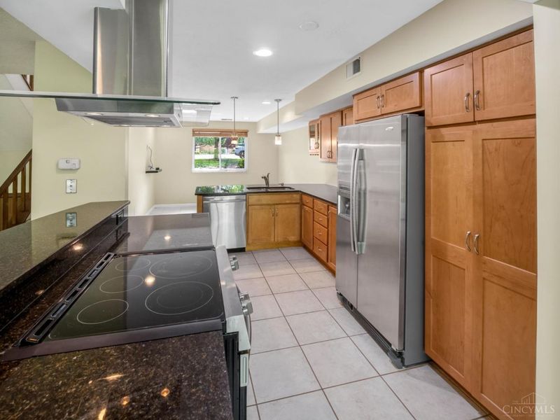 5265 Eaglesnest Drive, Cincinnati, OH 45248 Photo 12