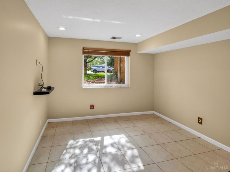 5265 Eaglesnest Drive, Cincinnati, OH 45248 Photo 13