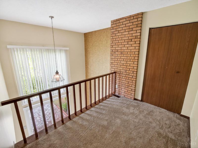 5265 Eaglesnest Drive, Cincinnati, OH 45248 Photo 24