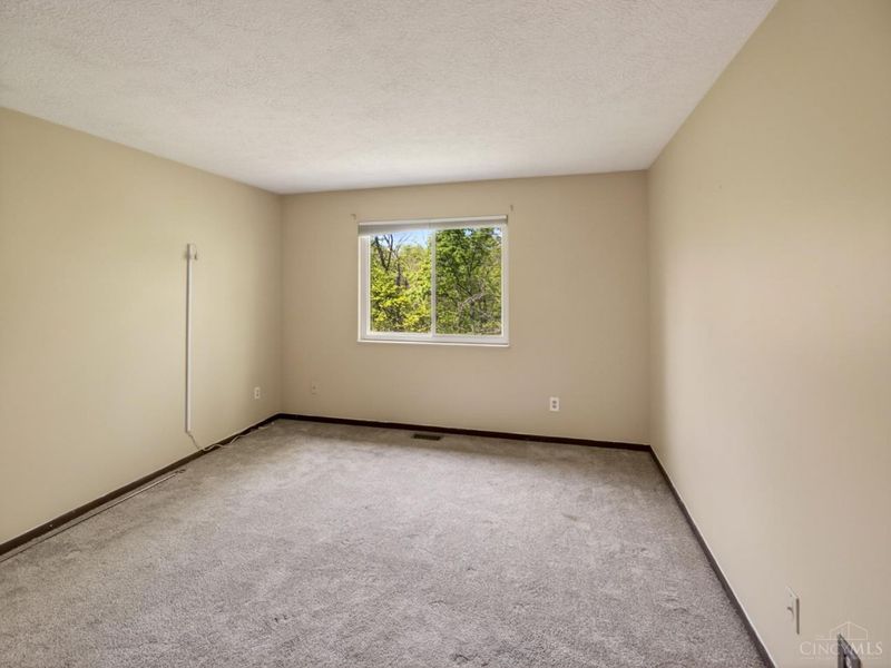 5265 Eaglesnest Drive, Cincinnati, OH 45248 Photo 25