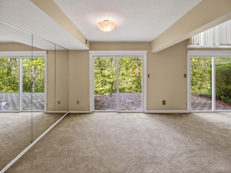 5265 Eaglesnest Drive, Cincinnati, OH 45248 Photo 32