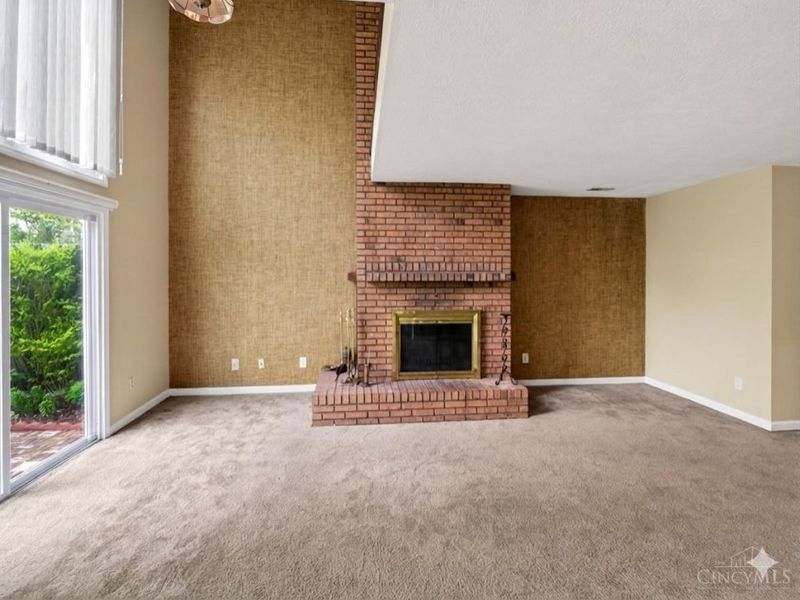 5265 Eaglesnest Drive, Cincinnati, OH 45248 Photo 6