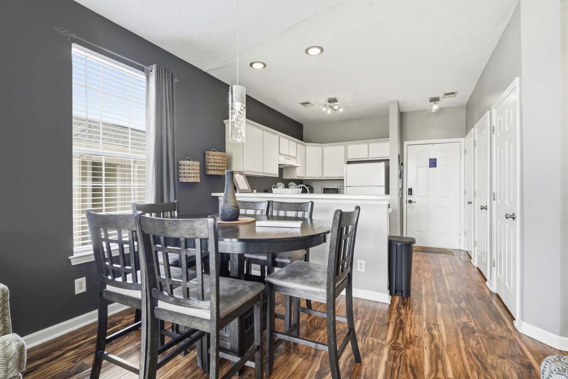 480 River Oaks Dr.  Photo 13