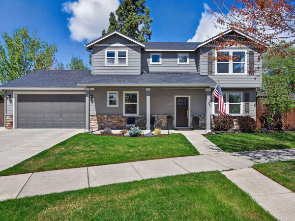 20582 Goldenrod Lane, Bend, OR 97702