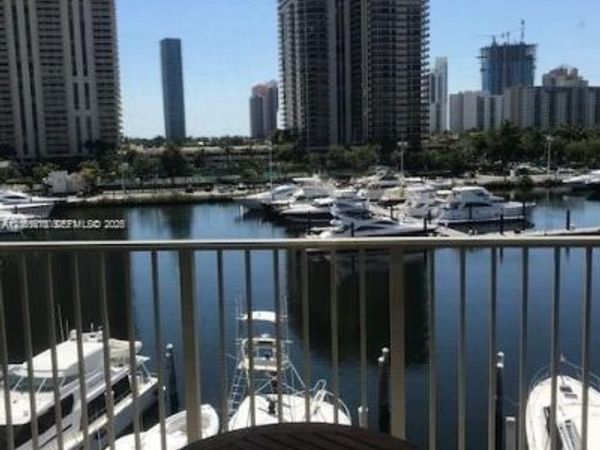 19901 E Country Club Dr , Unit 2604, Aventura, FL 33180