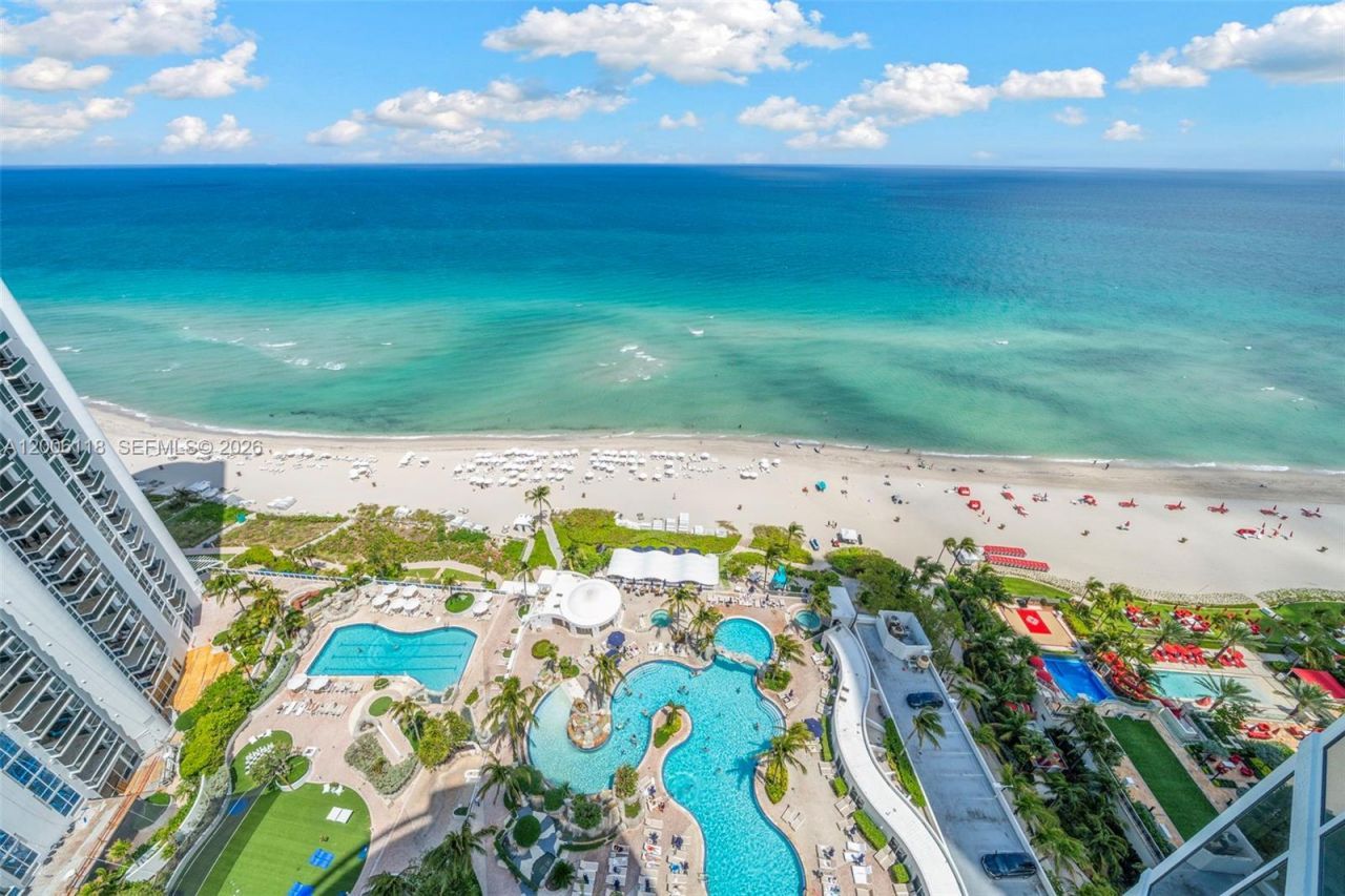 18001 Collins Ave , Unit 2209, Sunny Isles Beach, FL 33160 Photo