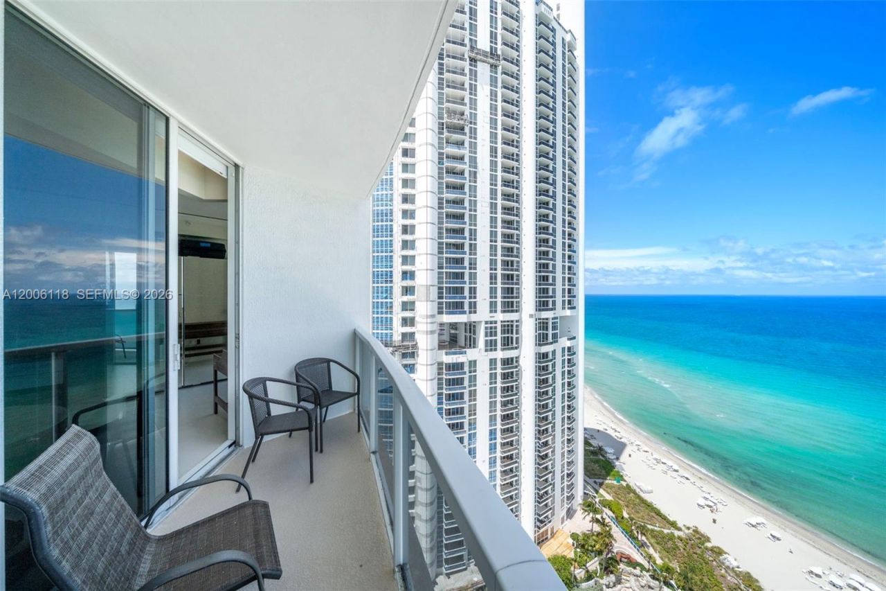 18001 Collins Ave , Unit 2209, Sunny Isles Beach, FL 33160 Photo