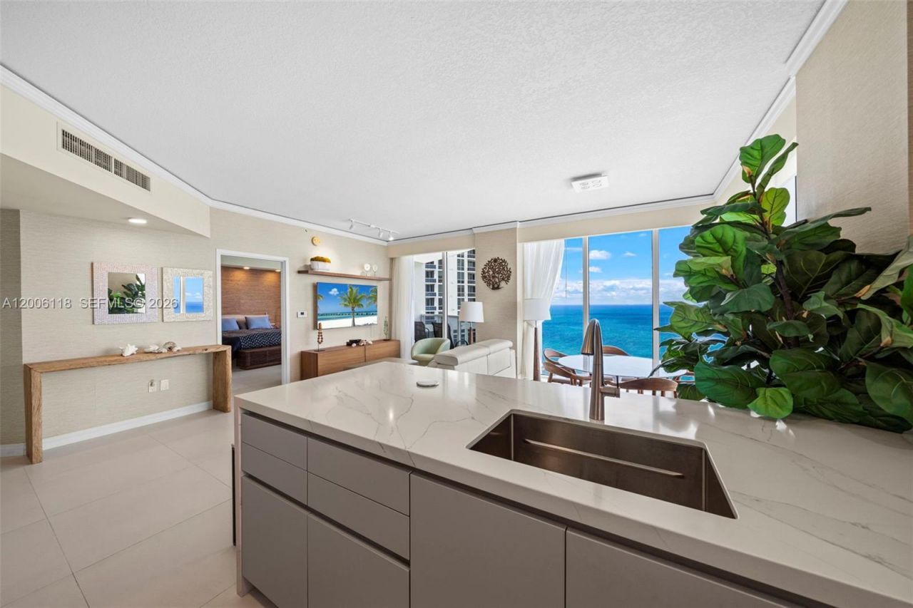 18001 Collins Ave , Unit 2209, Sunny Isles Beach, FL 33160 Photo