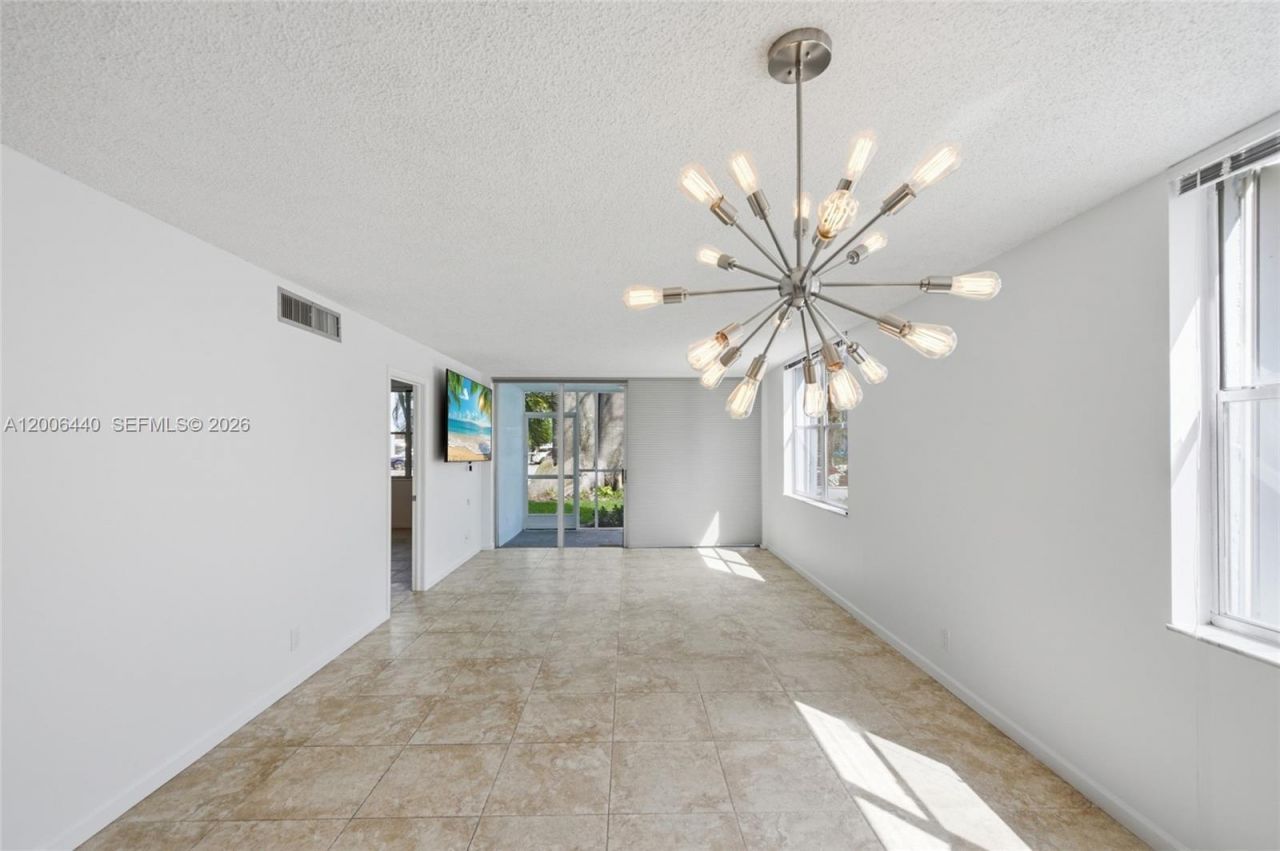 2000 S Federal Hwy , Unit 109, Boynton Beach, FL 33435 Photo