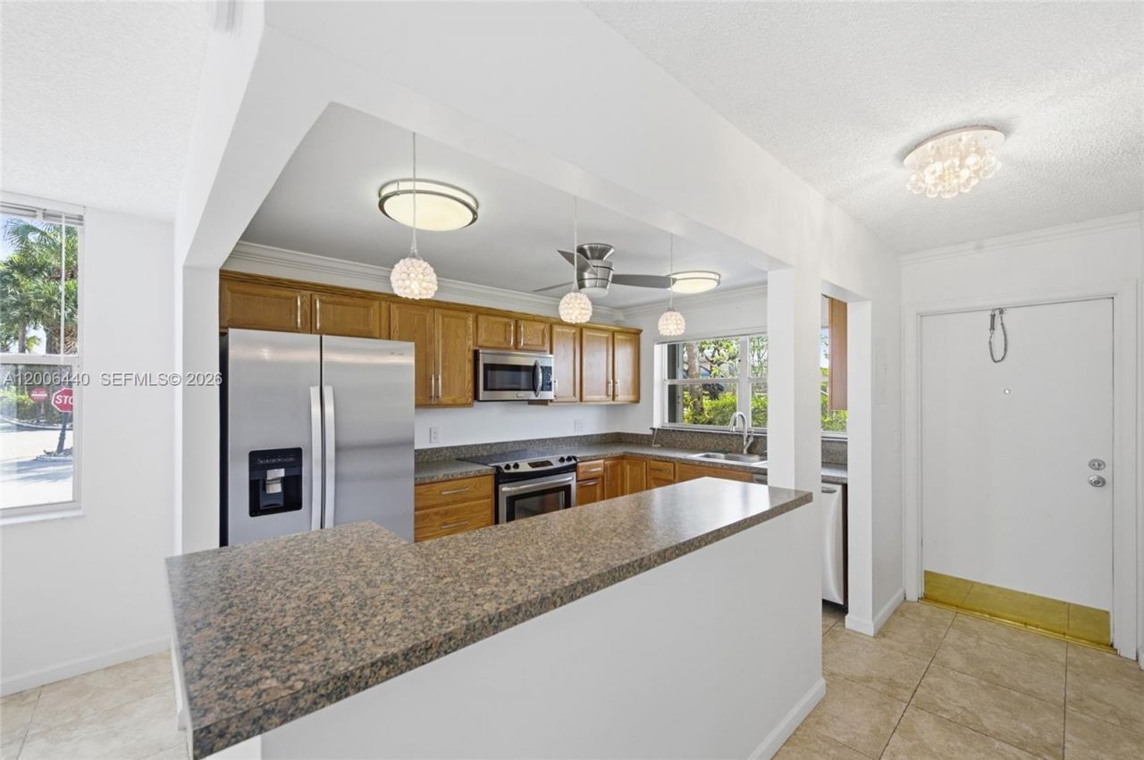 2000 S Federal Hwy , Unit 109, Boynton Beach, FL 33435 Photo