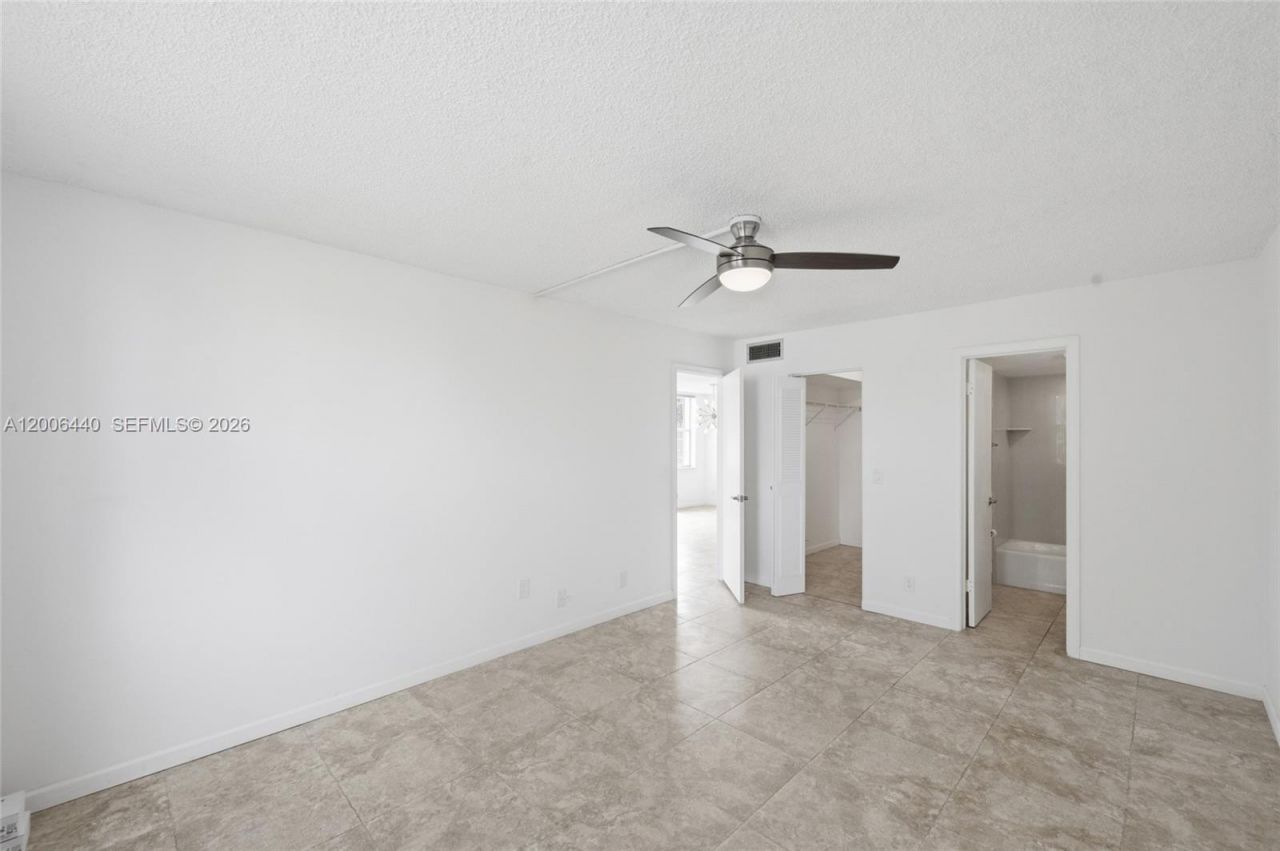 2000 S Federal Hwy , Unit 109, Boynton Beach, FL 33435 Photo