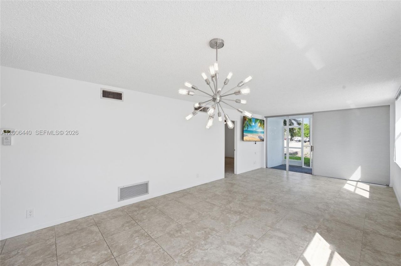 2000 S Federal Hwy , Unit 109, Boynton Beach, FL 33435 Photo