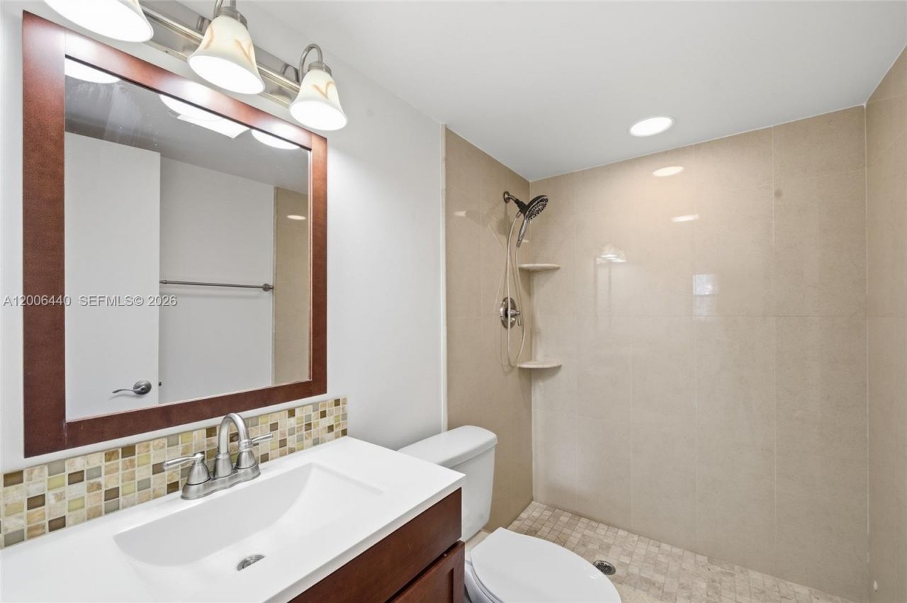 2000 S Federal Hwy , Unit 109, Boynton Beach, FL 33435 Photo