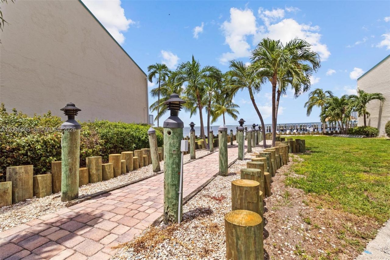 87200 Overseas Hwy , Unit A7, Plantation Key, FL 33036 Photo