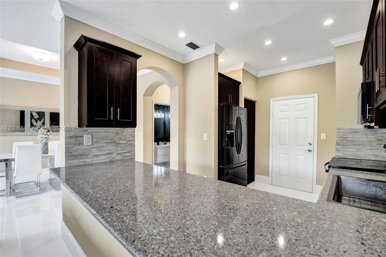 5144 SW 141st Ter , Miramar, FL 33027 Photo