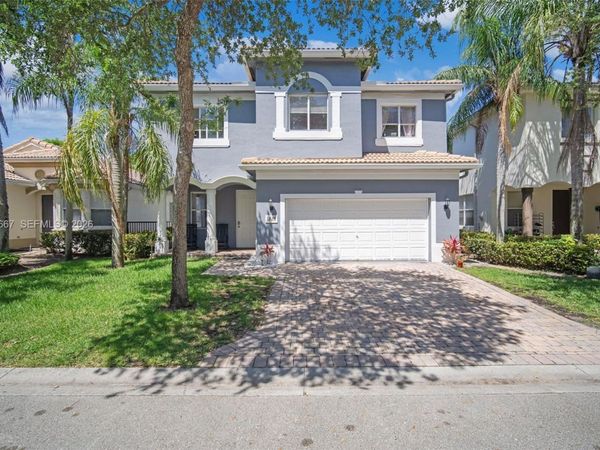 1225 Rosegate Blvd , Riviera Beach, FL 33404