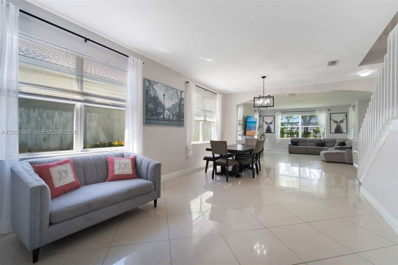 1225 Rosegate Blvd , Riviera Beach, FL 33404 Photo