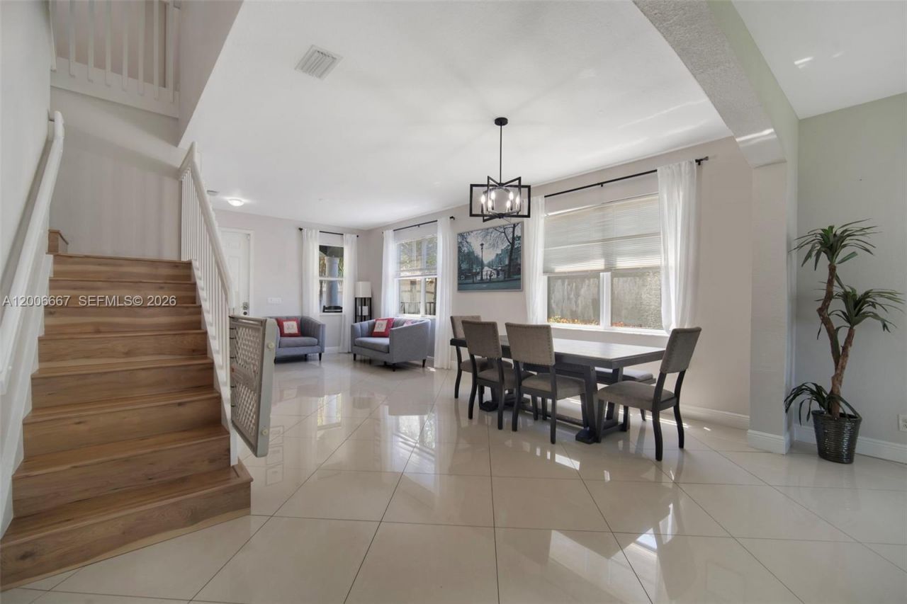 1225 Rosegate Blvd , Riviera Beach, FL 33404 Photo