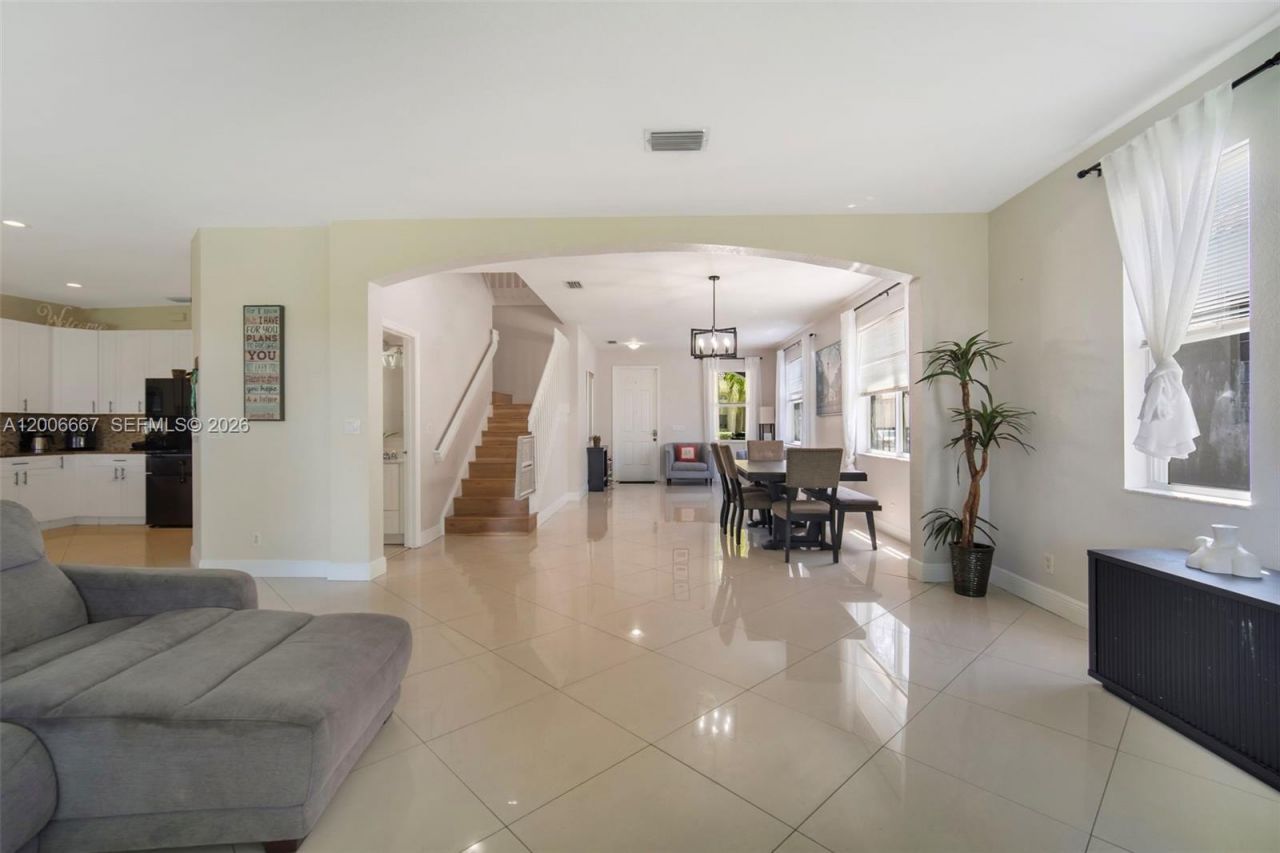 1225 Rosegate Blvd , Riviera Beach, FL 33404 Photo