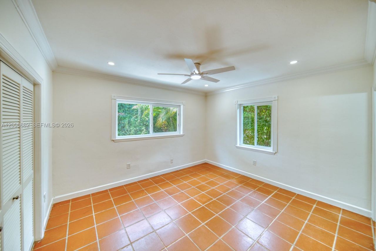 1435 Blue Rd , Coral Gables, FL 33146 Photo