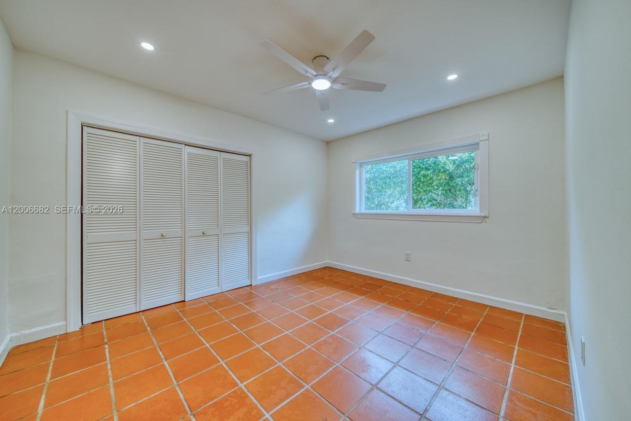 1435 Blue Rd , Coral Gables, FL 33146 Photo