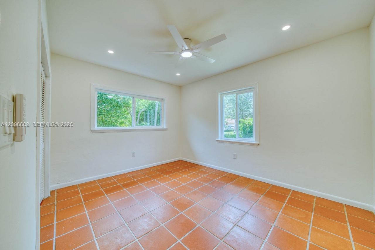 1435 Blue Rd , Coral Gables, FL 33146 Photo