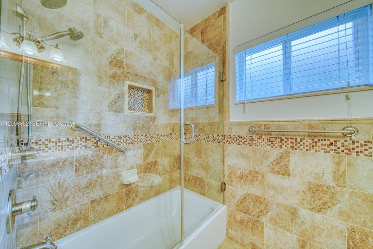 1435 Blue Rd , Coral Gables, FL 33146 Photo
