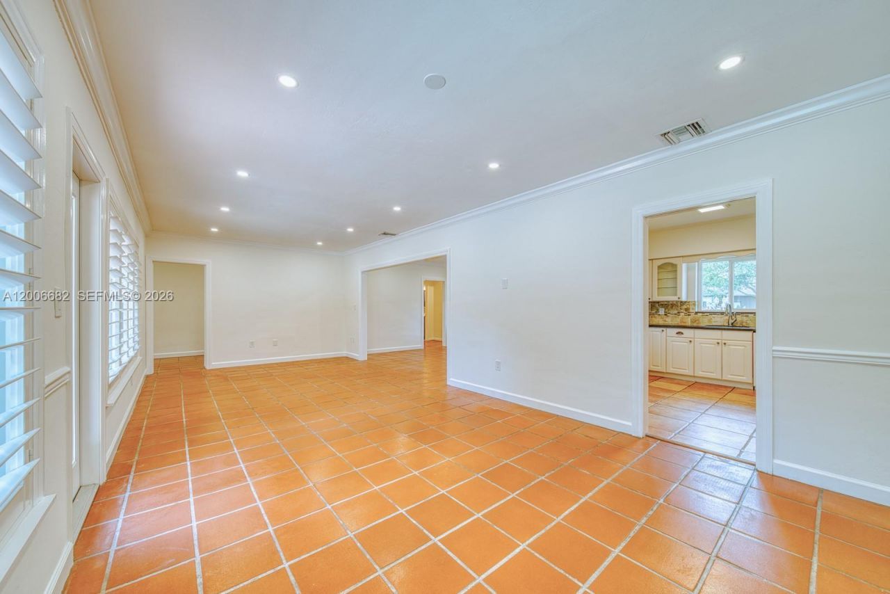 1435 Blue Rd , Coral Gables, FL 33146 Photo