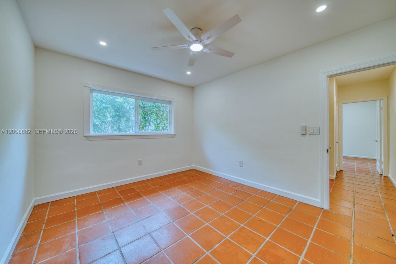 1435 Blue Rd , Coral Gables, FL 33146 Photo
