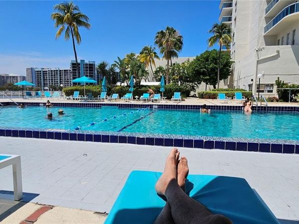 3800 S Ocean Dr , Unit 322, Hollywood, FL 33019