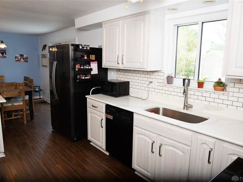 7620 Sheba Court, Huber Heights, OH 45424 Photo 10