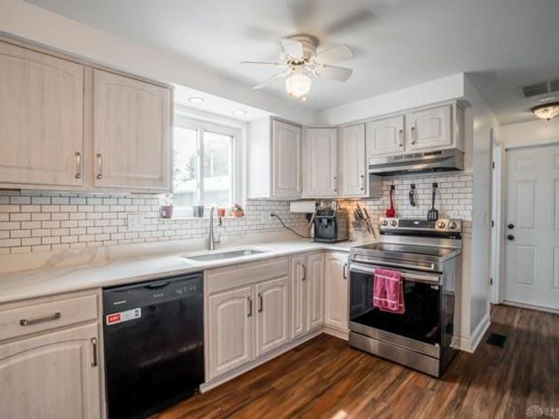7620 Sheba Court, Dayton, OH 45424 Photo 13