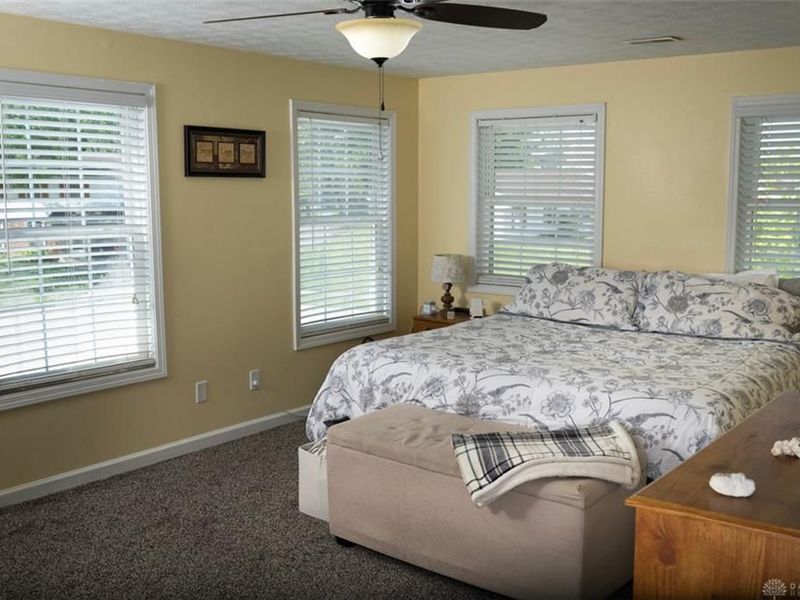 7620 Sheba Court, Huber Heights, OH 45424 Photo 14