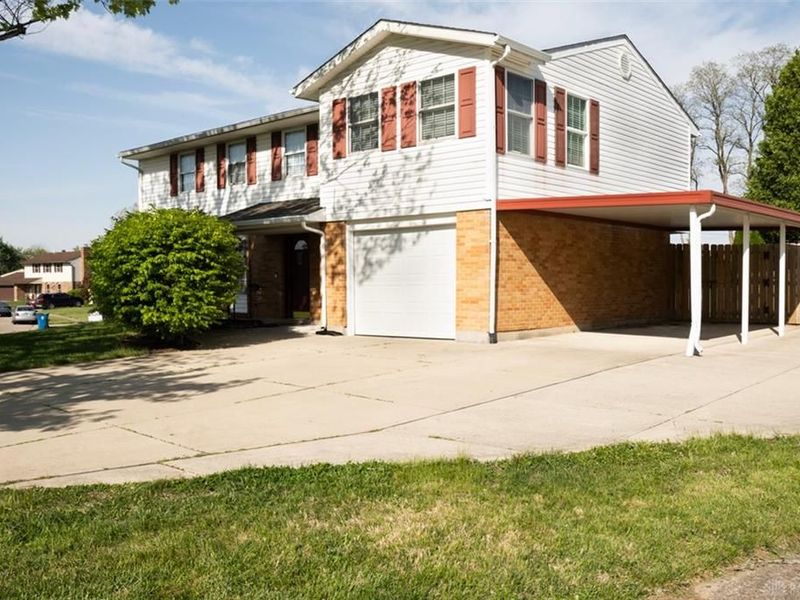 7620 Sheba Court, Huber Heights, OH 45424 Photo 2