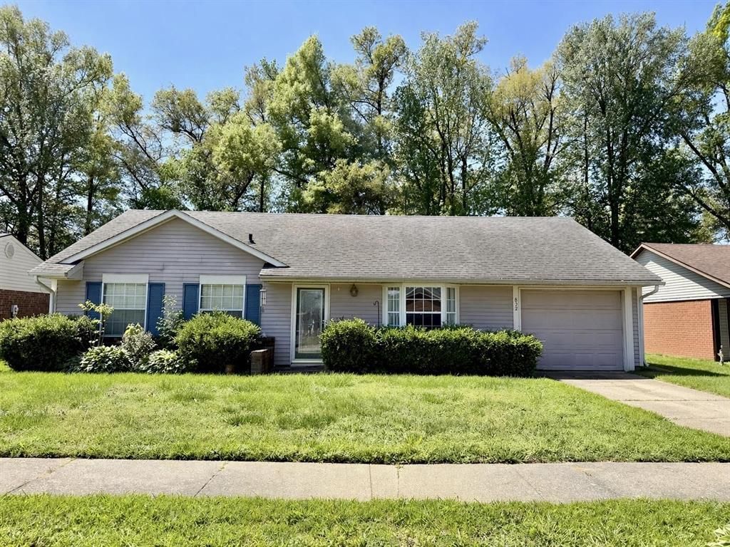 832 Mary Lou Court, Owensboro, KY 42303 Main Photo