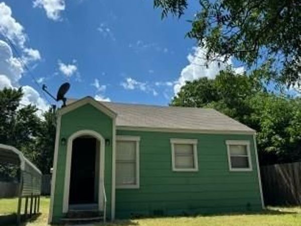311 Bryan Street, Weatherford, TX 76086