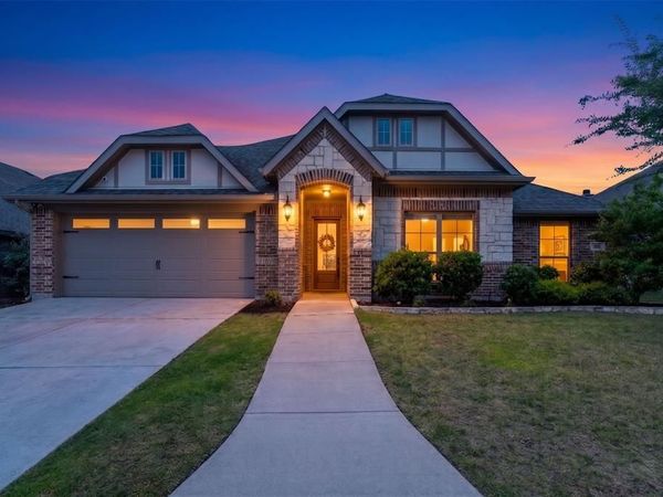 342 Wolf Creek Drive , Waxahachie, TX 75165