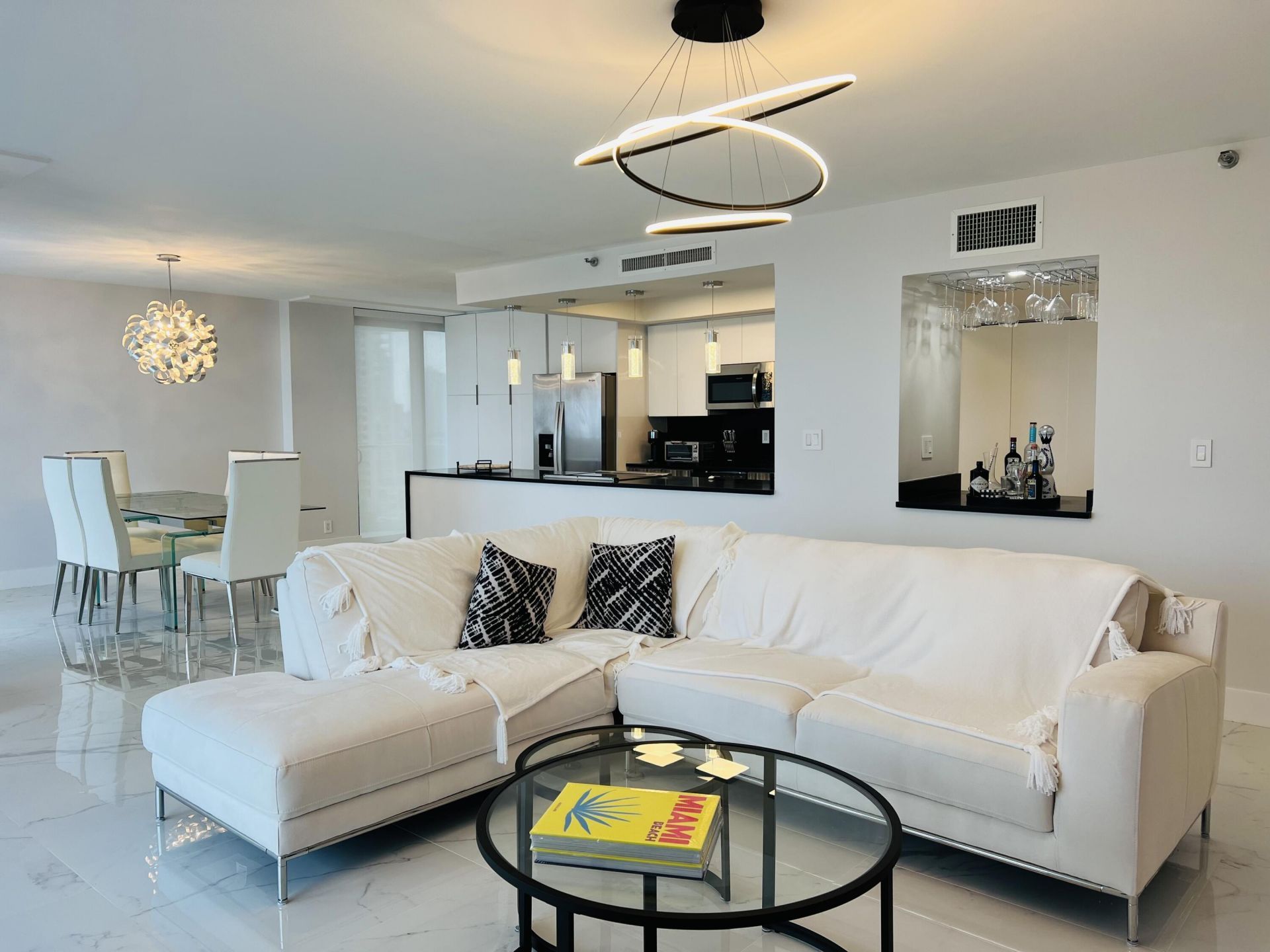 19707 Turnberry Way, Unit 12e, Aventura, FL 33180 Photo