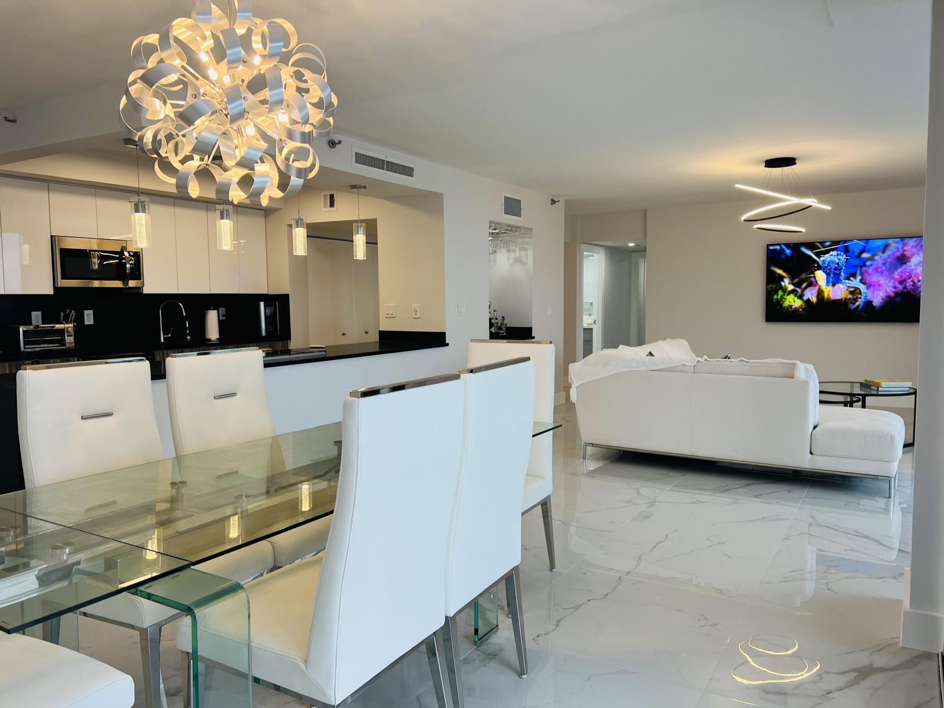 19707 Turnberry Way, Unit 12e, Aventura, FL 33180 Photo