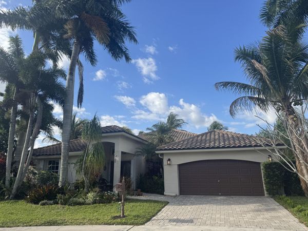 712 Verona Court, Weston, FL 33326