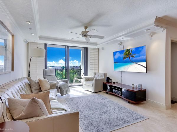 651 Okeechobee Boulevard, Unit 509, West Palm Beach, FL 33401