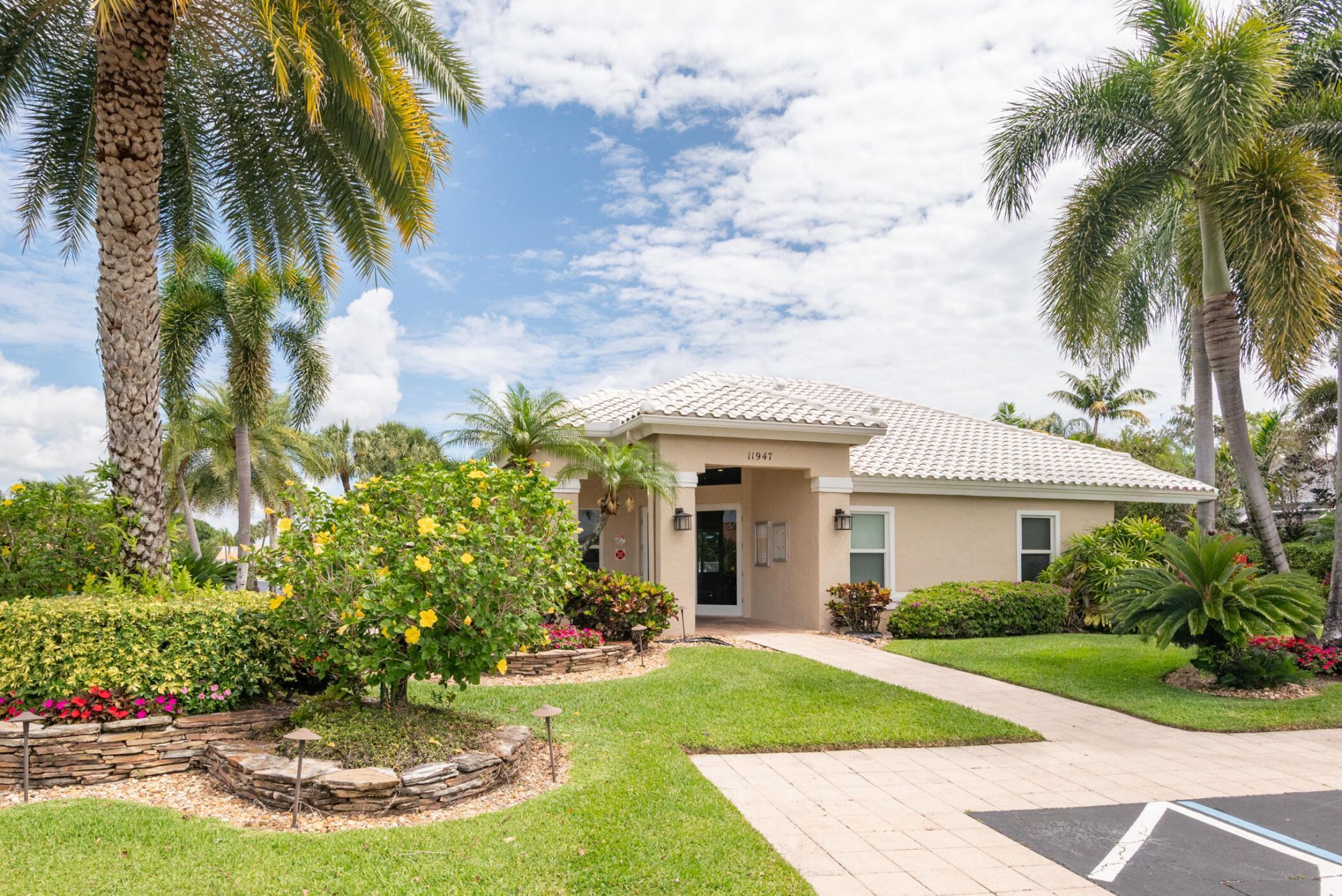 6400 Three Lakes Lane, Boynton Beach, FL 33437 Photo