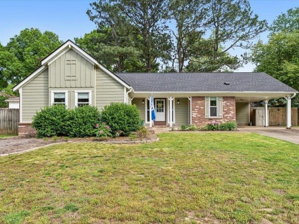 1070 GREENVIEW ROAD RD, Collierville, TN 38017