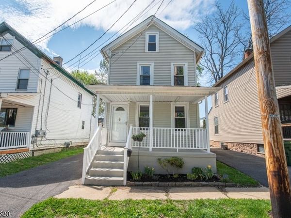 108 Lafayette St, Hackettstown, NJ 07840