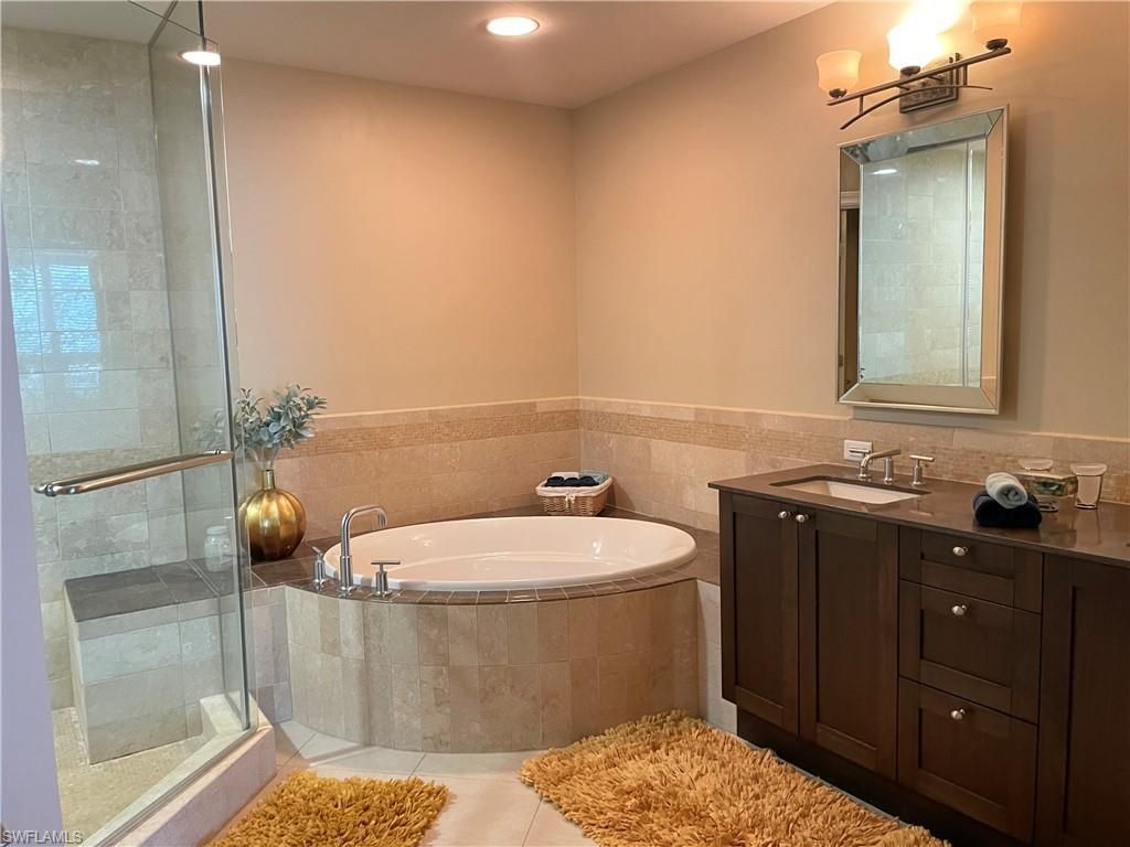 9115 Strada Pl, Unit 5417, Naples, FL 34108 Photo