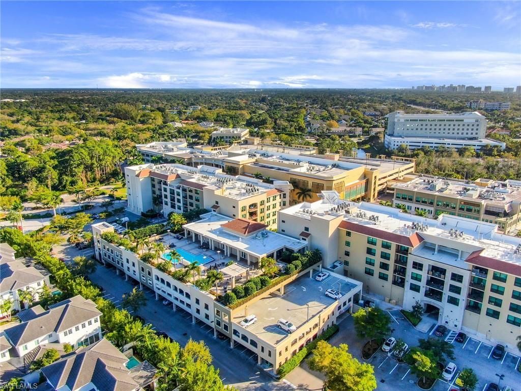 9115 Strada Pl, Unit 5417, Naples, FL 34108 Photo